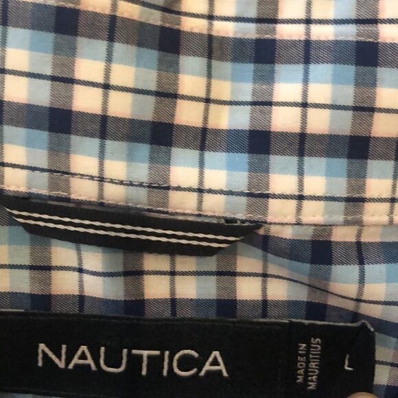 COPY - Nautica blue/navy/white button down - Picture 3 of 3